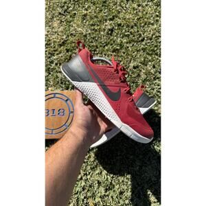 Nike Metcon 1 Cross Training Shoes Size 10.5 Red Black White Athletic 704688-616